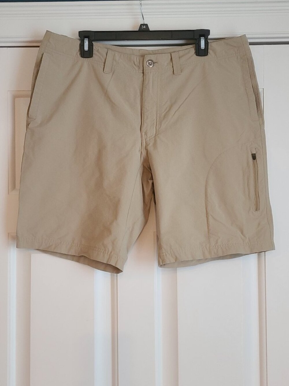 Patagonia Tan Shorts Men's Sz 36 Flat Front 5 Pockets Nylon Spandex Mesh Logo